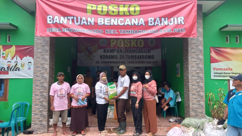Gerak Cepat Relawan Srikandi Ganjar Jateng Bantu Korban Banjir Kabupaten Pati