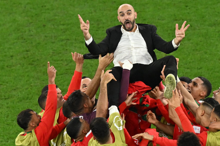 Pelatih Maroko Akui Membiarkan Spanyol Menguasai Bola