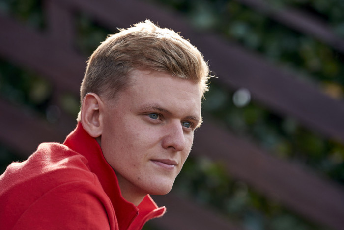 Tinggalkan Ferrari, Mick Schumacher Hengkang Ke Mercedes