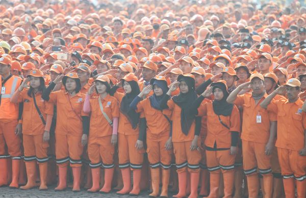 500 Pasukan Oranye Disiagakan di TMII di Malam Tahun Baru