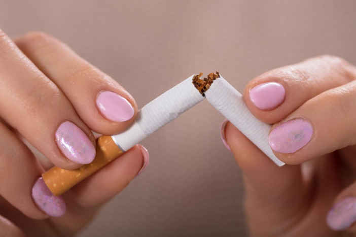 Momen Hari Ibu, Selamatkan Perempuan Indonesia dari Bahaya Rokok