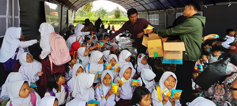 Garudafood Beri Pendampingan Trauma Healing untuk Korban Gempa Cianjur