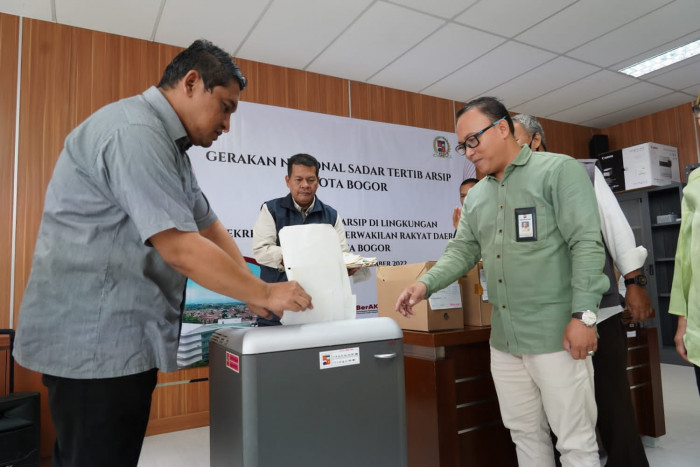 Tertib Arsip, Sekretariat DPRD Kota Bogor Musnahkan 1.411 Arsip