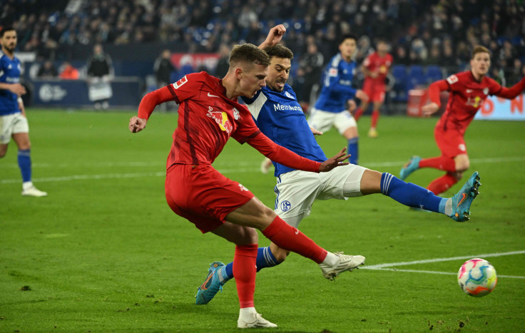 Olmo Pimpin Leipzig Bekuk Schalke