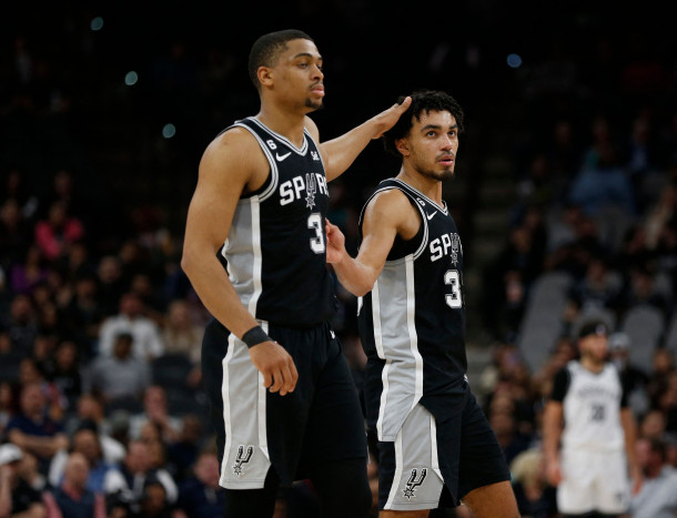 Tumbangkan Nets, Spurs Putus Lima Kekalahan Beruntun
