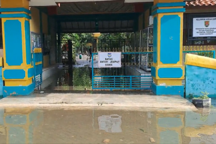 Kebanjiran, Hari Pertama Sekolah Siswa SDN Muktiharjo Kidul Diliburkan
