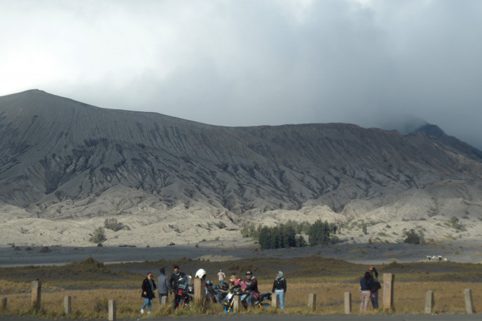 Otoritas TNBTS Selidiki Foto Mario Gunakan Jip Pribadi di Areal Terlarang Bromo