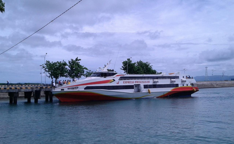 Kapal Cepat Mati Mesin di Teluk Tomini, Penumpang Mulai Mabuk Laut