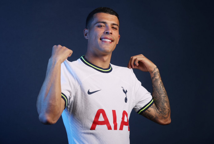 Spurs Pinjam Porro dari Sporting