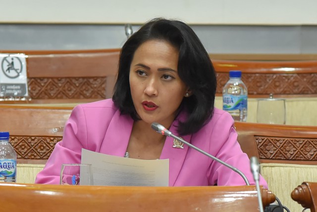 Anggota Komisi I DPR Apresiasi Pendekatan Humanis TNI