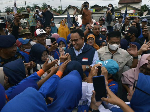 Tanam Bibit Alpukat, Anies Harap Bernilai Ekonomi dan Lingkungan