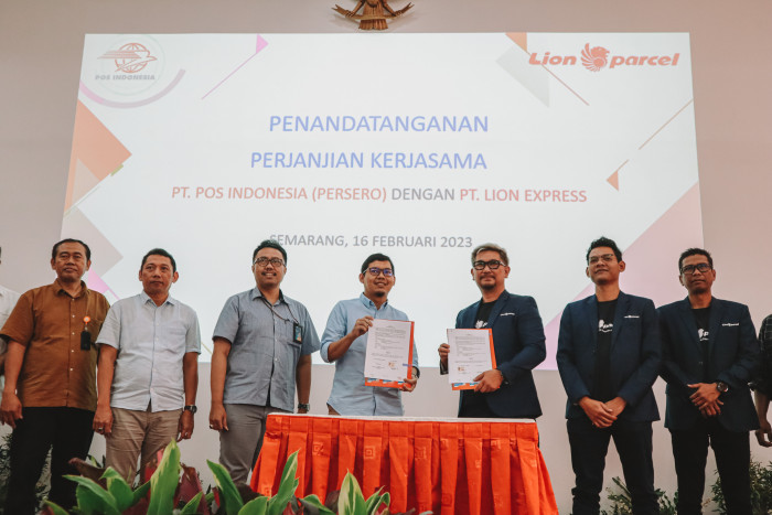 Kolaborasi Lion Parcel-Pos Indonesia Dukung Percepatan Layanan Pengiriman