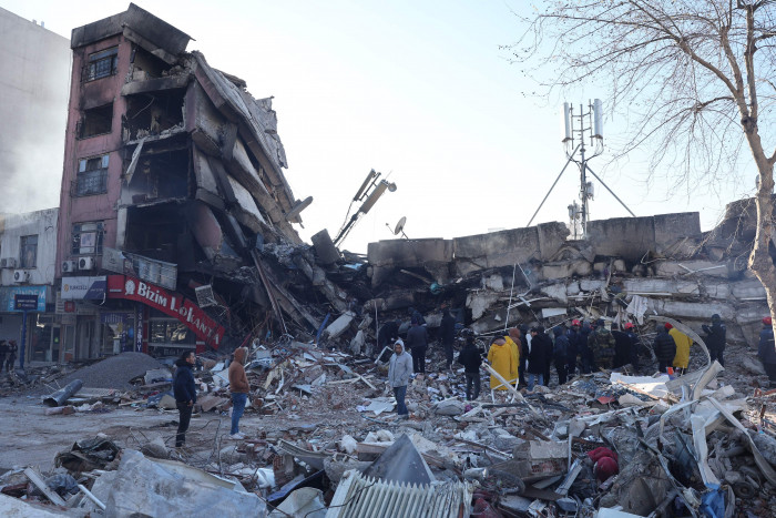 Di Tengah Cuaca Ekstrem, 7.800 Korban Tewas Gempa Turki Ditemukan