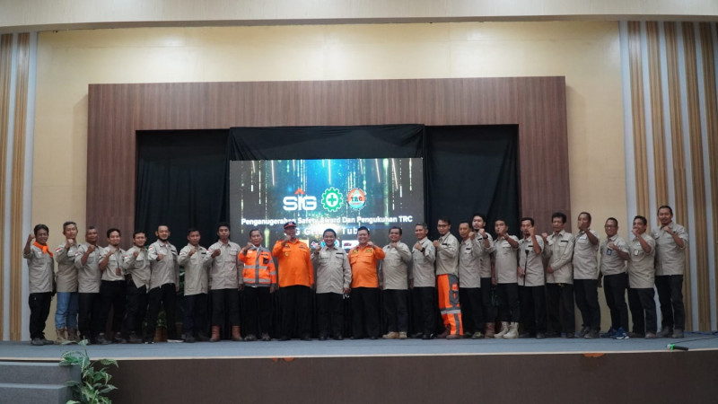 PT SIG Tuban Edukasi Pelajar Pentingnya Budaya K3