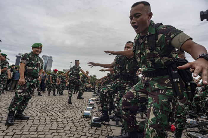 KSAD Berangkatkan Pasukan TNI AD ke Papua Tumpas KKB