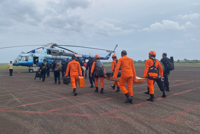 Polri Kerahkan Empat Helikopter Guna Evakuasi Penumpang Heli yang Mendarat Darurat di Jambi