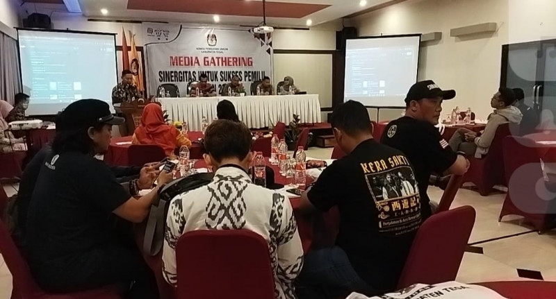 KPU Tegal Menuntut Jurnalis Menulis dengan Akurat soal Pemilu 2024