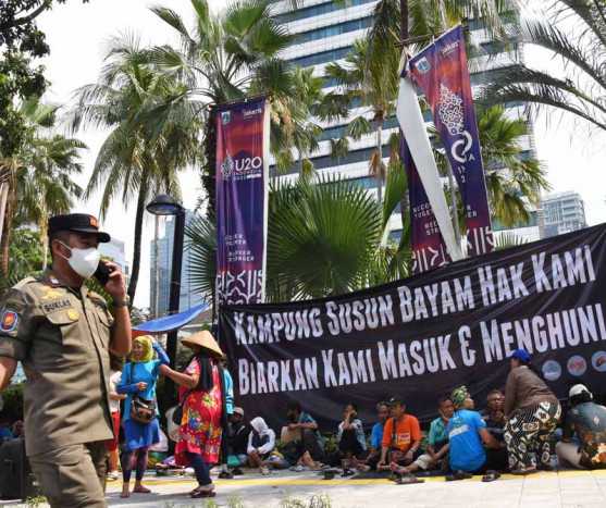 Tak Kunjung Dapat Hunian, Warga Kampung Bayam Banding Administratif