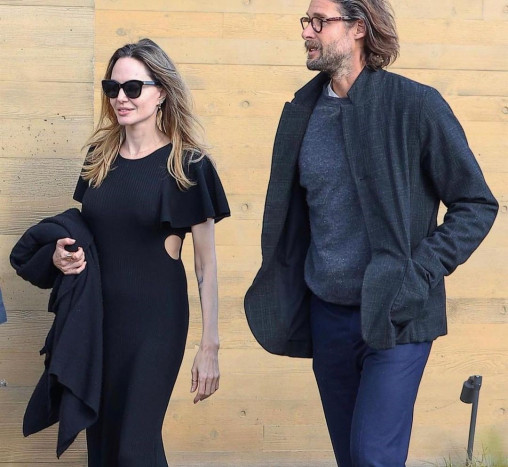 Angelina Jolie Terciduk Makan Bareng Miliuner David Mayer de Rothschild