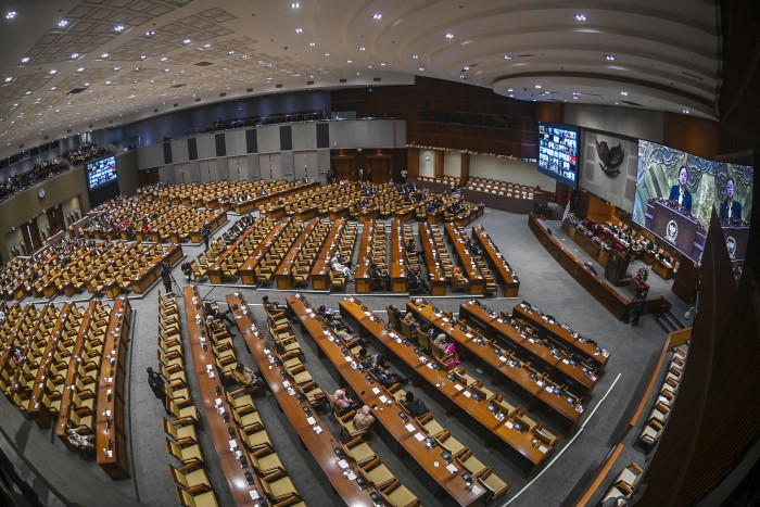 Publik Kritik Pemanfaatan Dana Reses untuk Kampanye