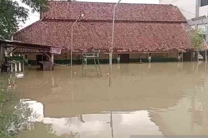Puluhan sekolah di Kabupaten Bekasi Terendam Banjir