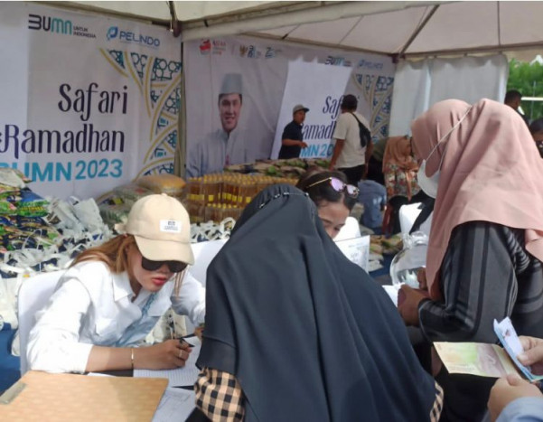 Safari Ramadhan BUMN 2023, Pelindo Gelar Pasar Murah di Rawabadak Utara