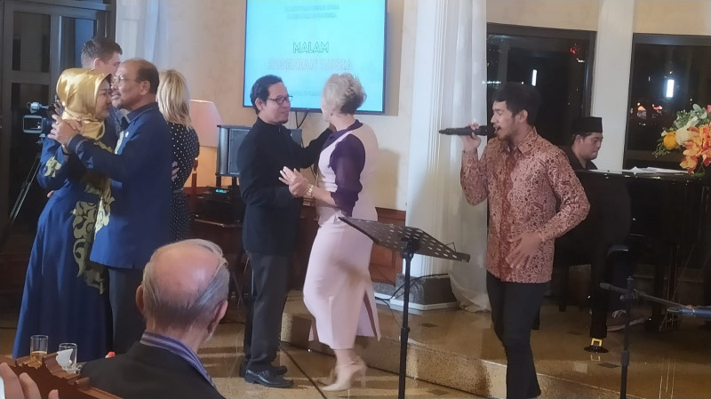 Kedubes Rusia di Jakarta Gelar Malam Kesenian Hadirkan Lagu dan Puisi 
