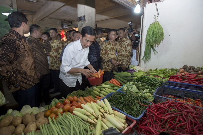 Cek Harga Pasar Tradisional, Jokowi Minta Harga Beras Turun