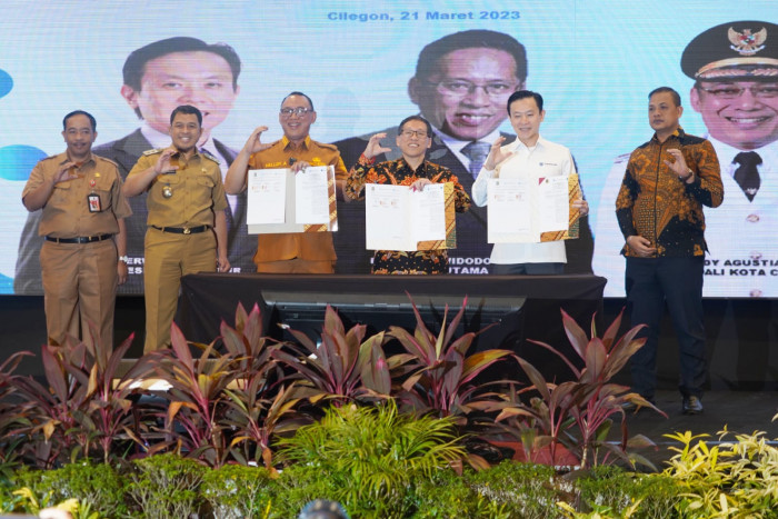 Dua Perusahaan Besar Teken MoU dengan Pemkot Cilegon Bangun Pelabuhan Warnasari 