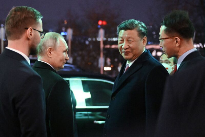 Menlu AS, Blinken, Bantah Hubungan Xi Jinping-Putin Mesra