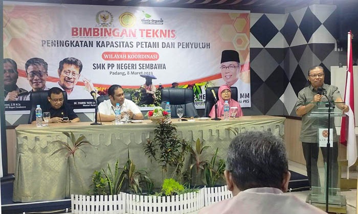 Kementan dan DPR RI Gaungkan Genta Organik di Sumatera Barat