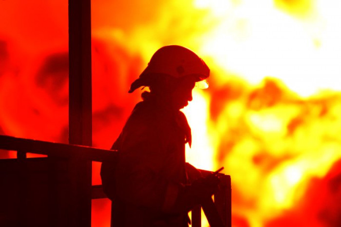 Tangani Inti Kebakaran Plumpang, Tujuh Petugas Damkar Diberi Penghargaan