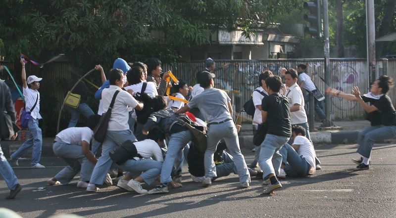 Polisi Tangkap Delapan Remaja yang Mau Tawuran