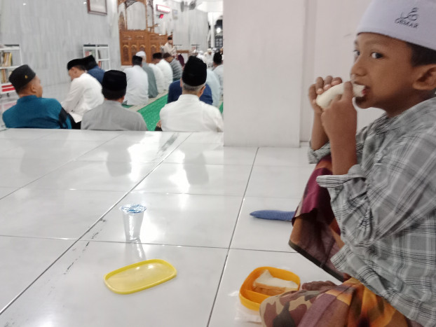 Abaikan Sahur Dapat Menambah Berat Badan, Kok Bisa?