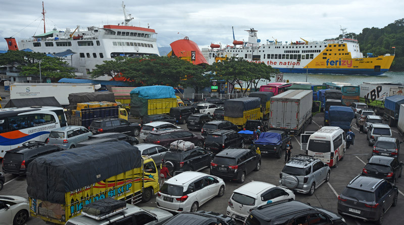 Jurus Kemenhub Cegah Penumpukan Kendaraan di Pelabuhan Merak  
