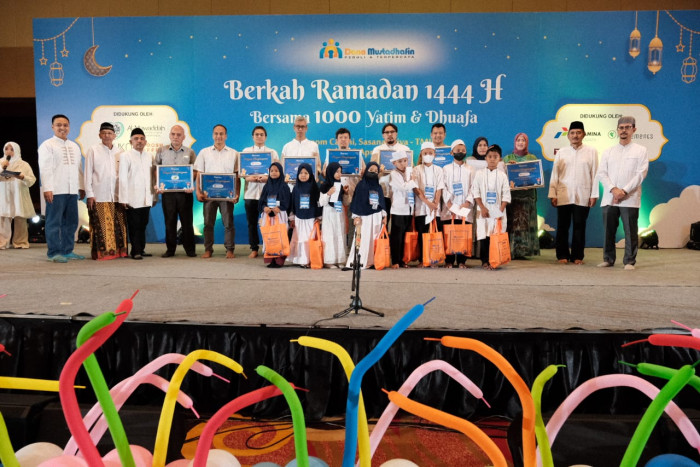 Yayasan Dana Mustadhafin Berbagi Berkah Ramadan Bersama 1.000 Anak Yatim dan Duafa