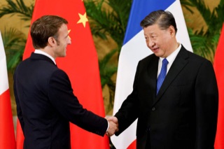 Prancis Dukung Tiongkok Damaikan Rusia-Ukraina