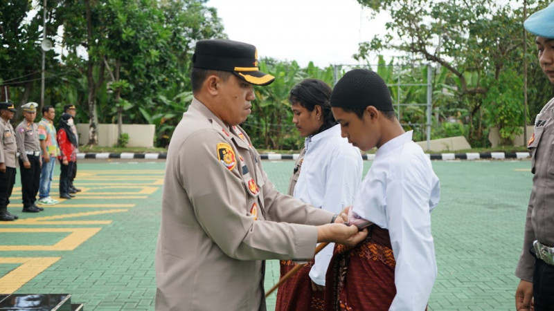 Puluhan Pelajar Ikuti Pesantren Kilat Polres Sukabumi