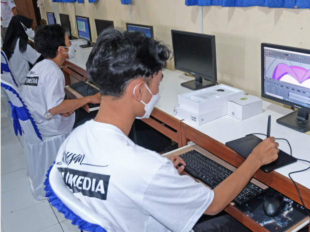 Multimedia terkait Pengertian, Kategori, Komponen, dan Penerapannya