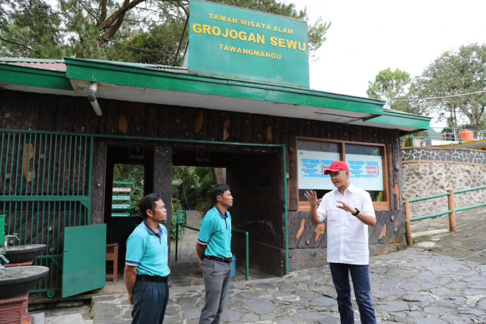 Ganjar Minta Pengelola Wisata Audit Keamanan Wahana Hiburan Jelang Libur Lebaran