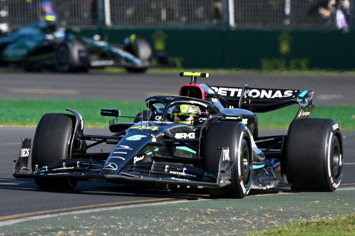 Mercedes Tegaskan Tekad Terus Tekan Red Bull dan Aston Martin