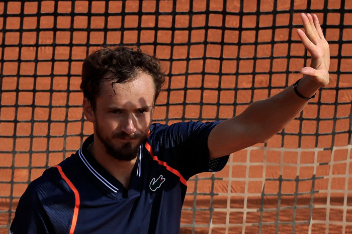 Kalahkan Zverev, Medvedev Melaju ke Perempat Final Monte Carlo Masters
