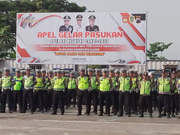 Polres Klaten Selenggarakan Apel Gelar Pasukan Operasi Ketupat Candi 2023
