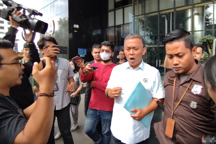 Ketua DPRD Jakarta Datangi Gedung KPK