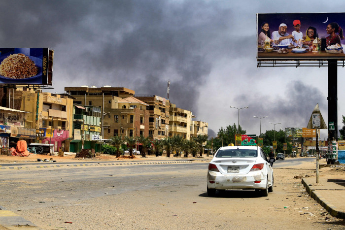 Ada Perang Saudara di Sudan, Kemenlu Masih Pantau Situasi Untuk Evakuasi WNI