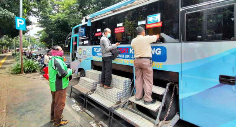 Setelah Sempat Libur, Polda Metro Jaya Kembali Buka Layanan Samsat 