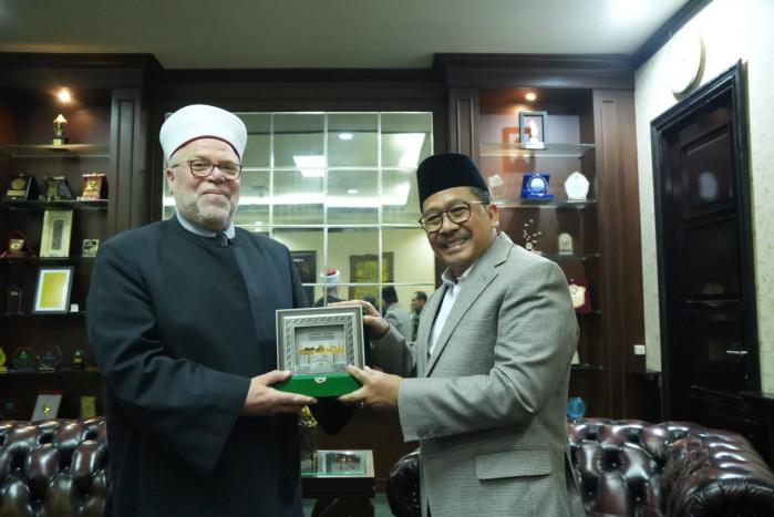 Pesantren Dan PT Keagamaan Di Indonesia Terbuka Untuk Pelajar Palestina