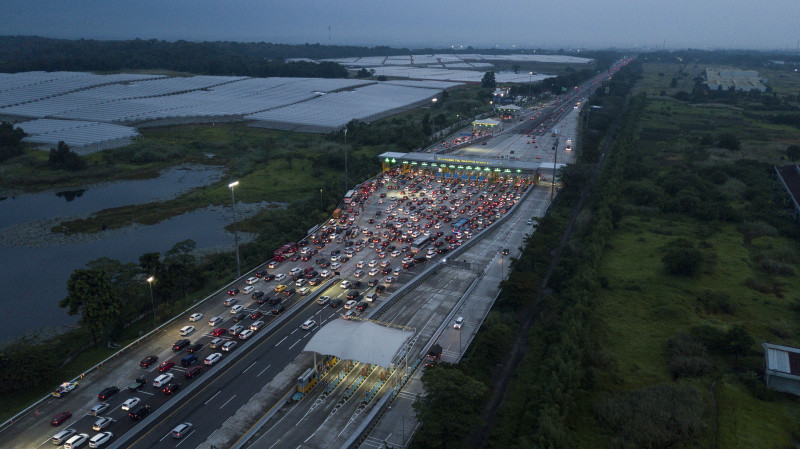 Volume Kendaraan Arus Balik Meningkat 46 Persen