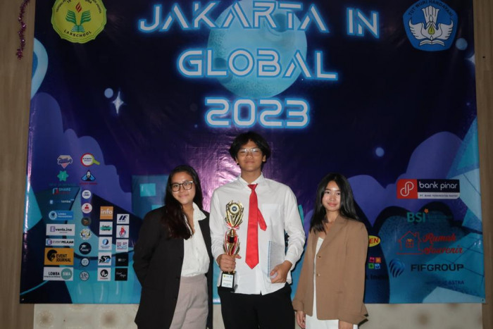 Mentari Intercultural School Juarai Debat dalam Bahasa Inggris 