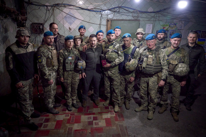 Uni Eropa Kirim 220 ribu Amunisi ke Ukraina
